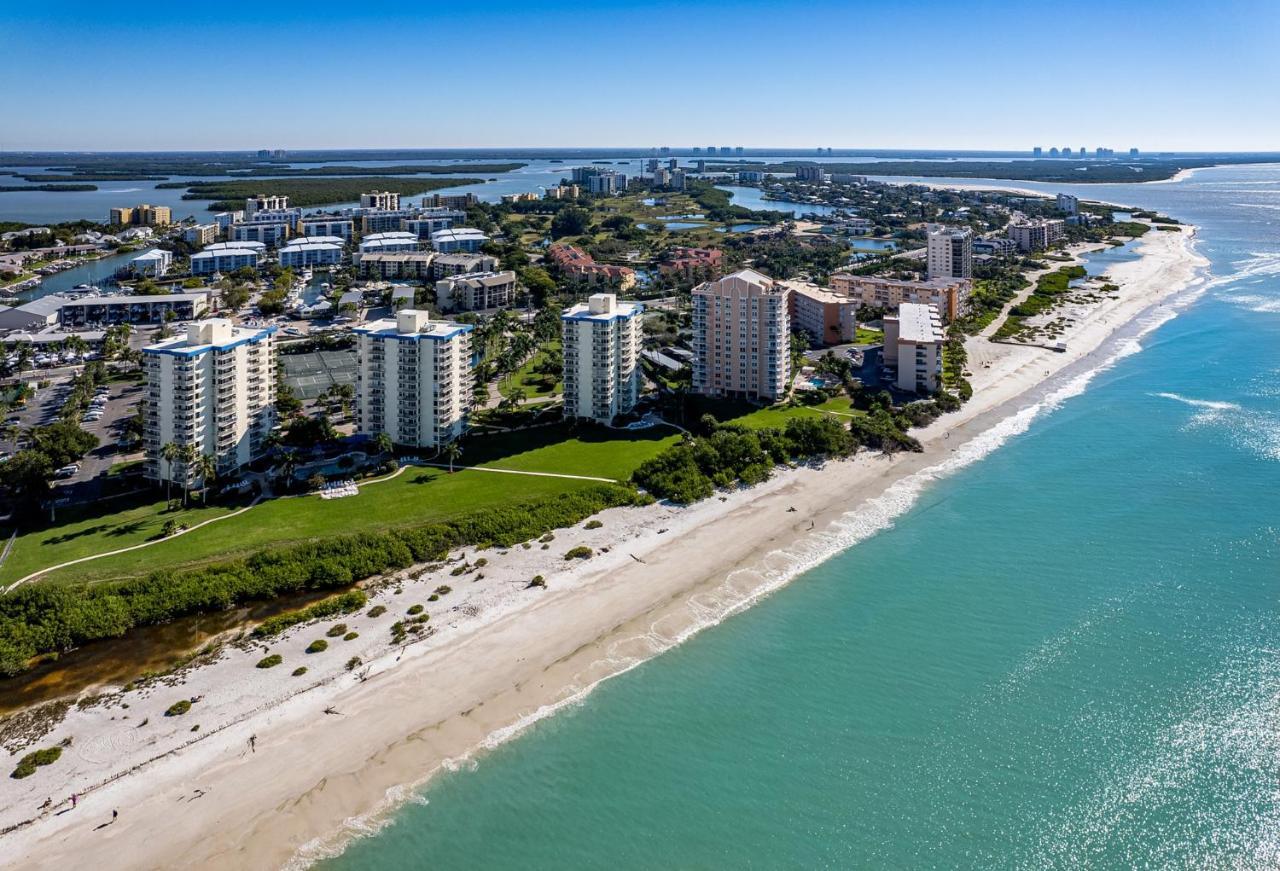 Updated Gulf Front Condo On The South End Of Fort Myers Beach! Condo المظهر الخارجي الصورة